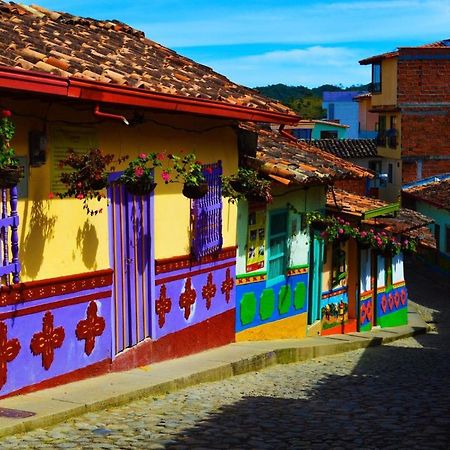 Hotel El Paisaje Guatapé Eksteriør billede