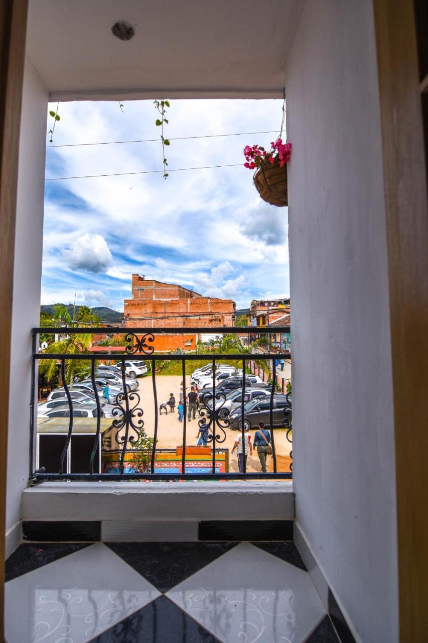 Hotel El Paisaje Guatapé Eksteriør billede